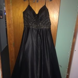 Rachel Allen prom dress size 18